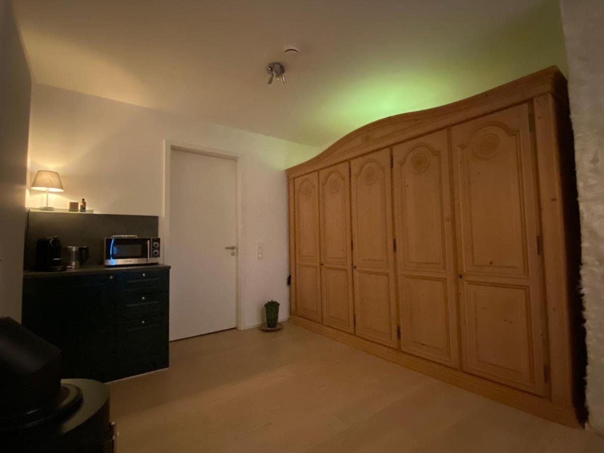 Alpen-Panorama Suite - Einzigartige Privatsuite Hoch Ueber Muenchen, 12Tes Og, Alpenblick, Loggia, Whirlpool, 15 Minuten Zum Zentrum, Ruhe Und Erholung In Der Stadt Muenchen Fuer Privat Und Geschaeftlich Reisende Bagian luar foto