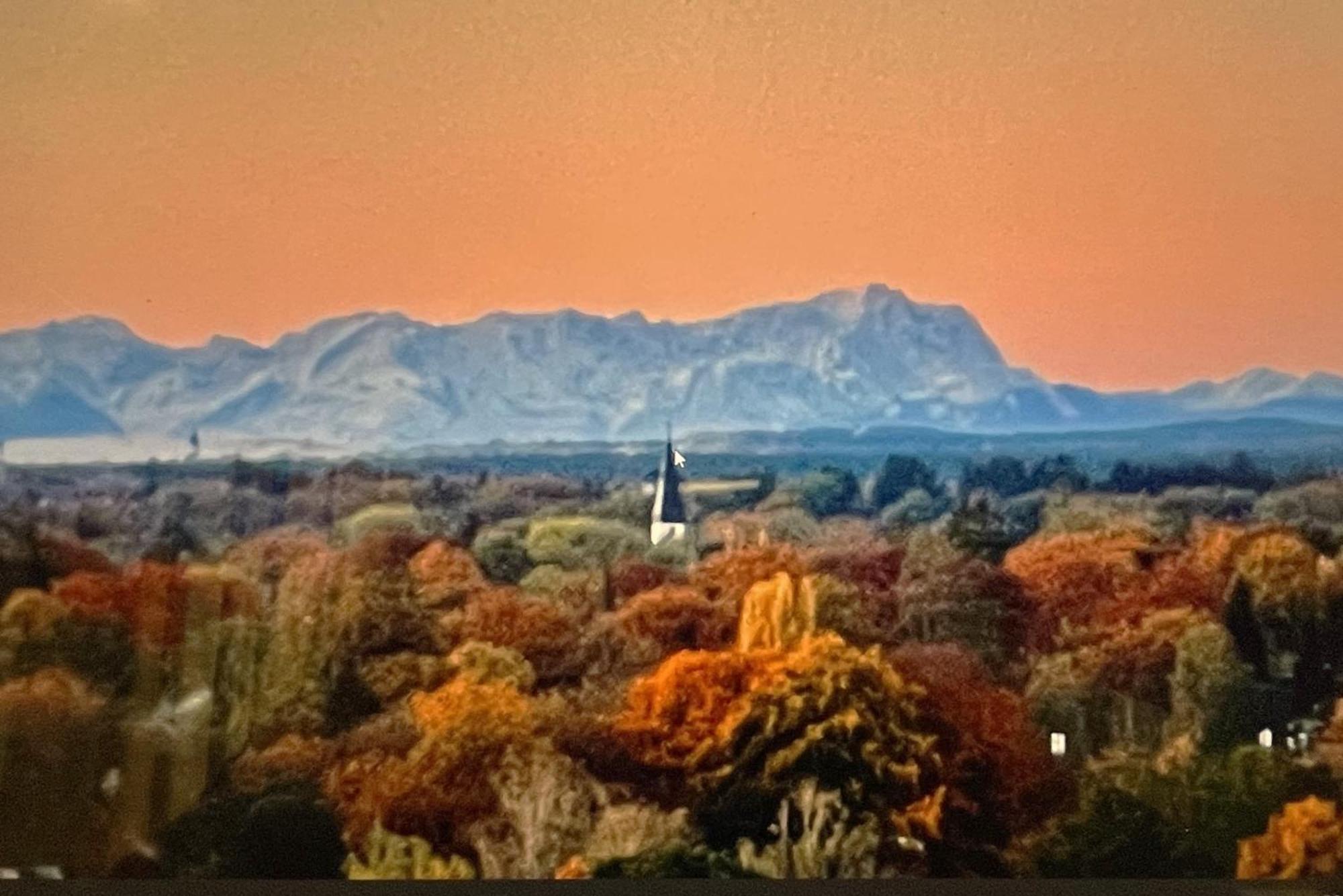 Alpen-Panorama Suite - Einzigartige Privatsuite Hoch Ueber Muenchen, 12Tes Og, Alpenblick, Loggia, Whirlpool, 15 Minuten Zum Zentrum, Ruhe Und Erholung In Der Stadt Muenchen Fuer Privat Und Geschaeftlich Reisende Bagian luar foto